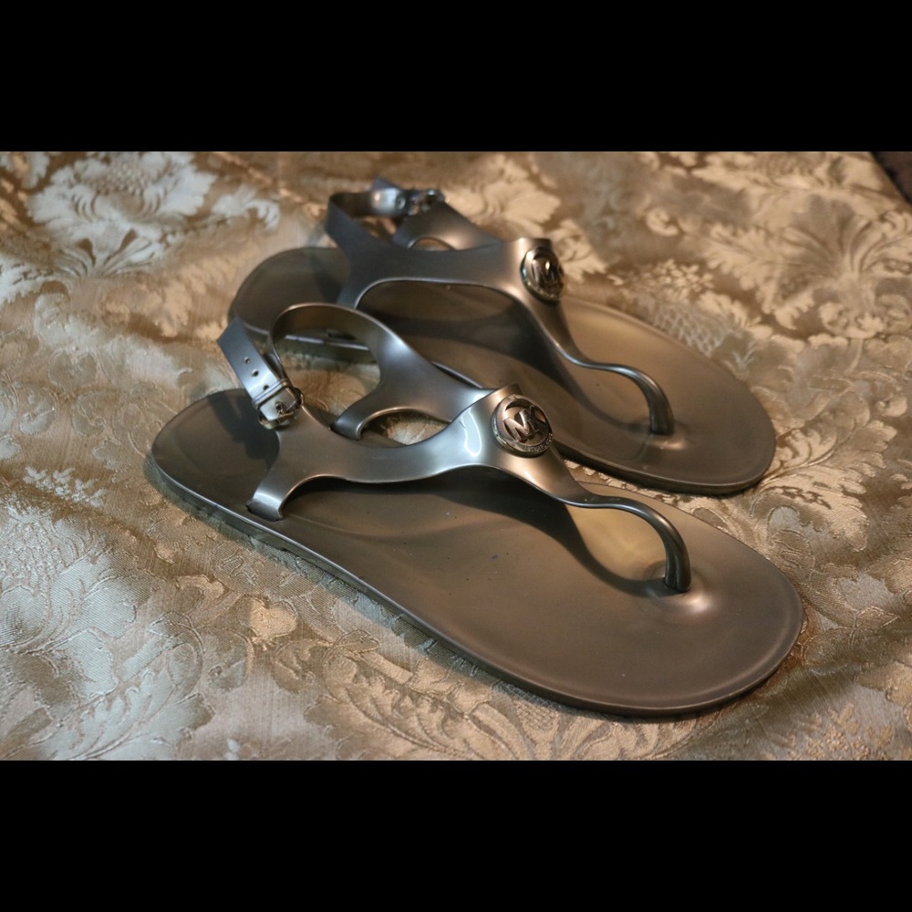 MK Jelly Sandals